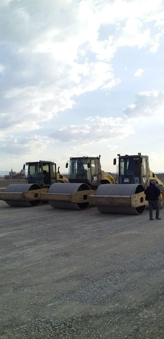Аренда услуги каток грунтовый, дорожный каток, вибрационный