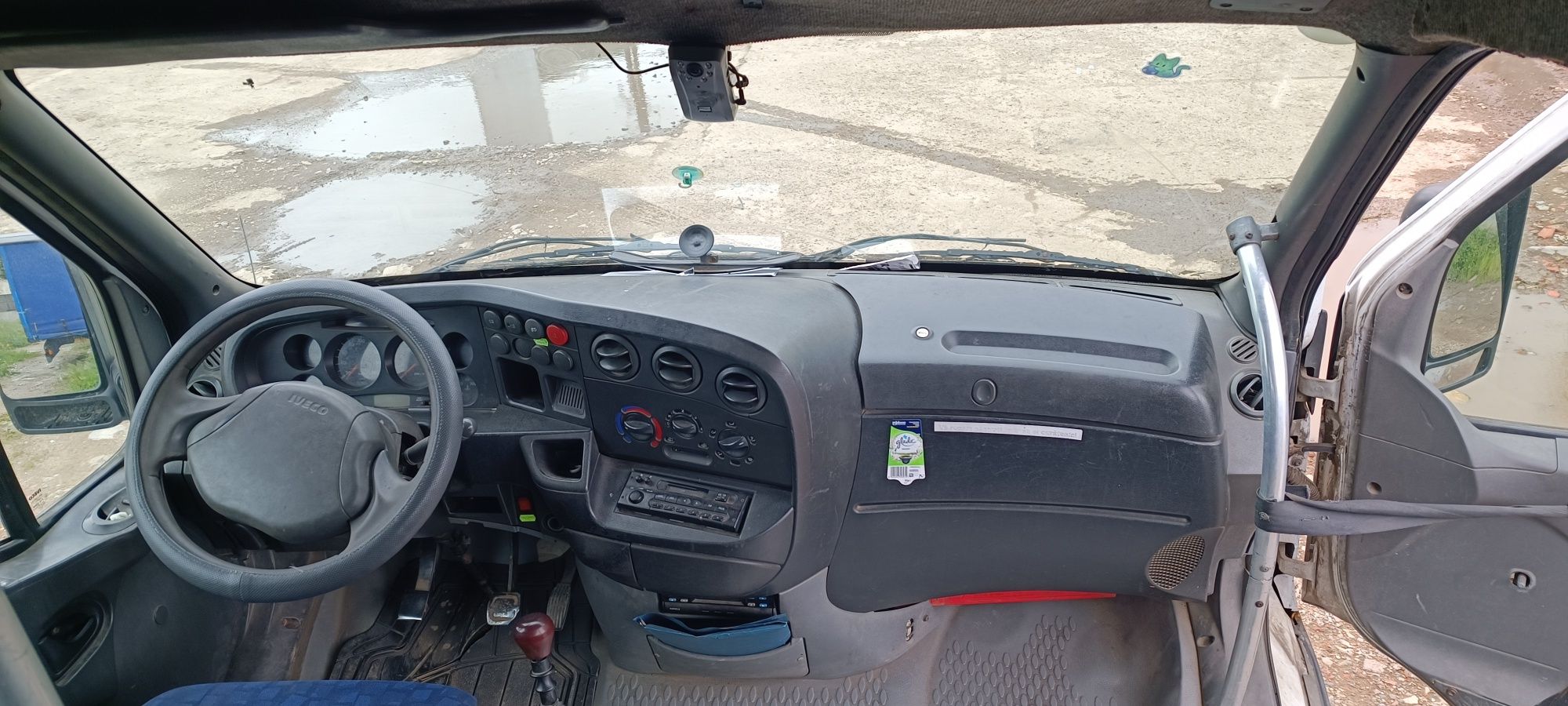 Microbuz 17 locuri