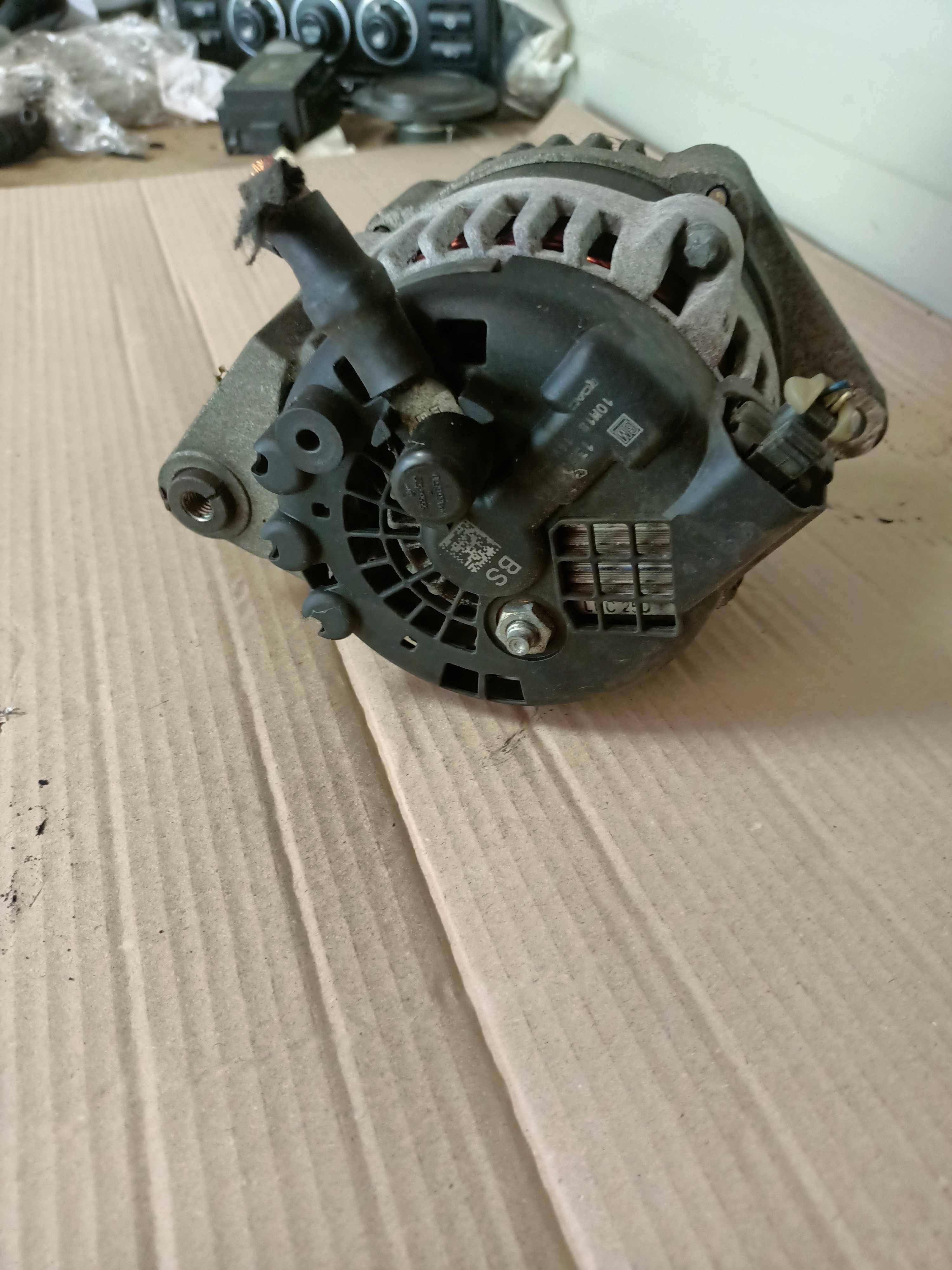 Alternator Opel Astra J 1.7 CDTI Cod 13500186