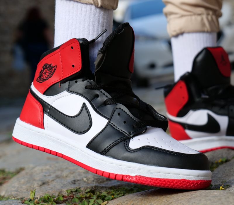 Bисоки Kецове Nike Jordan цвят-Бяло,черно и червено 36-41 номер
