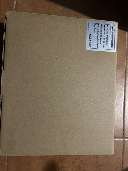 Захранващ блок, 3 канален, с 2 бр. акумулато