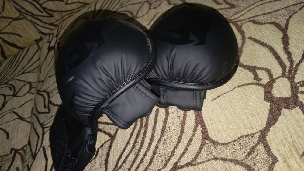 Перчатки веном размер L