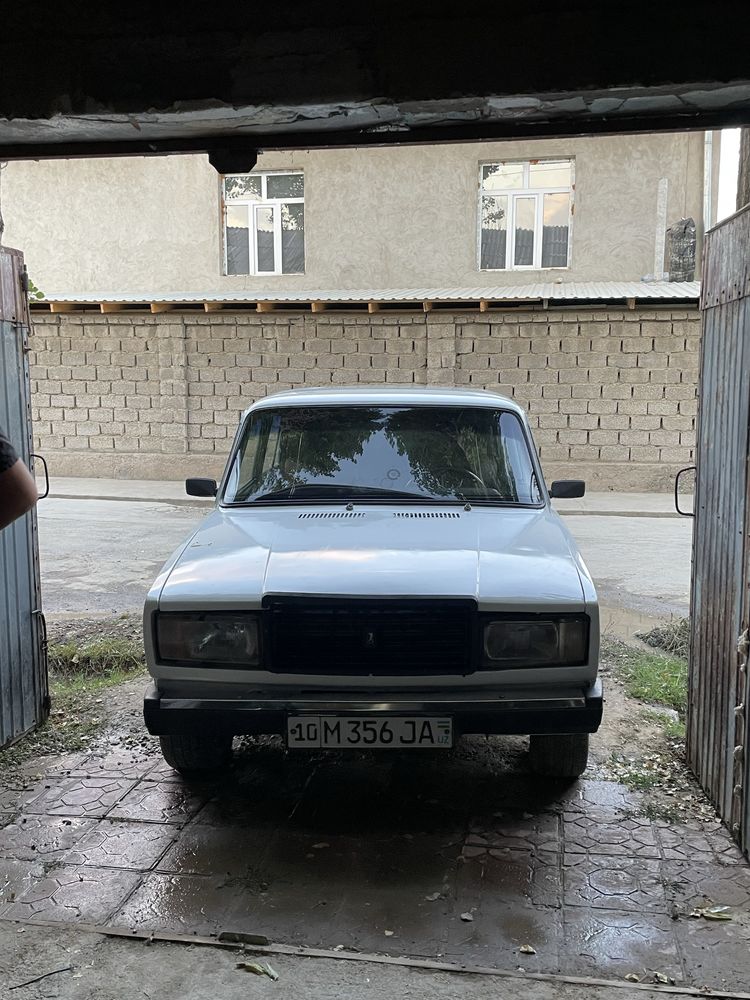 ваз 2107                    .       . .