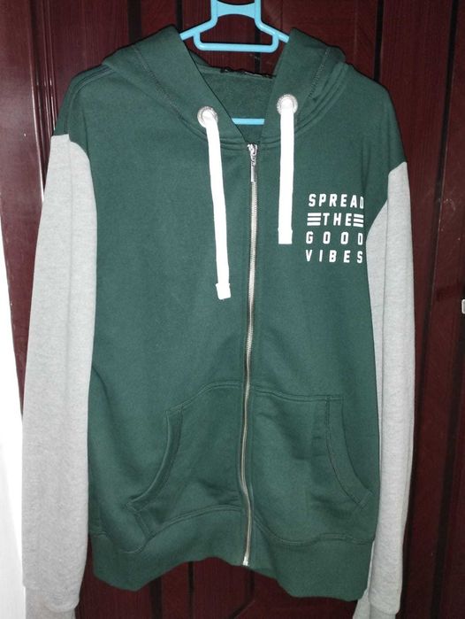 Продам мужскую кофту Mark Formelle