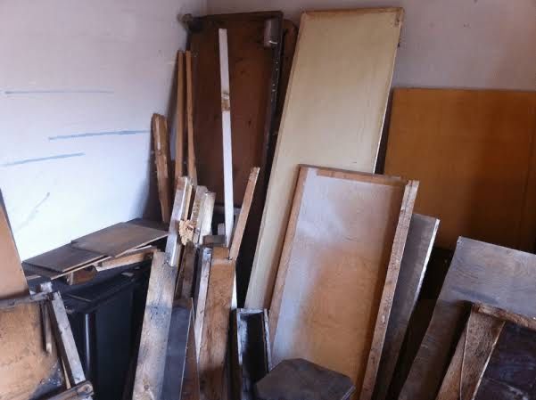 Golim/încărcăm/transportăm mobilă/electrocasnice/materiale constructii