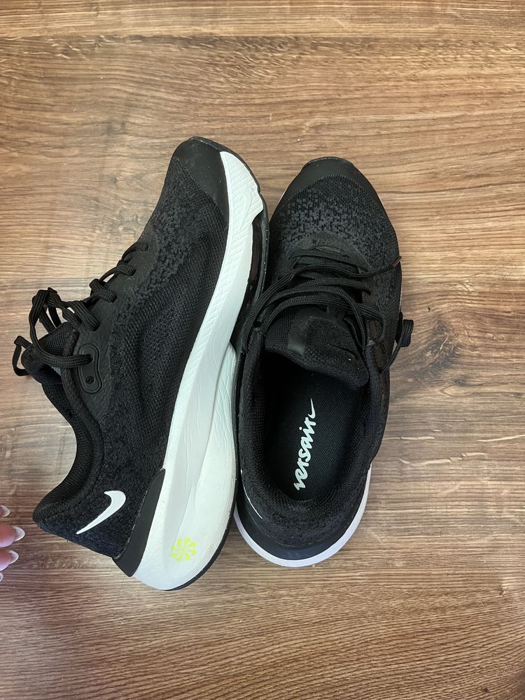 Дамски Nike Versair