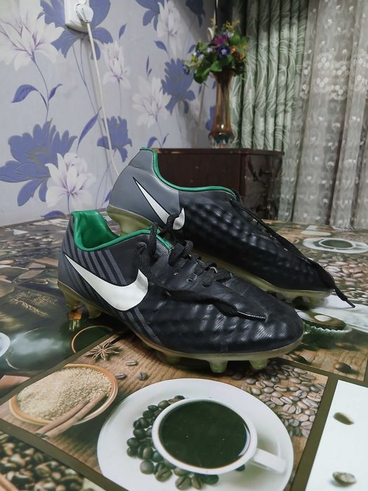 Butsi chistiy footbal