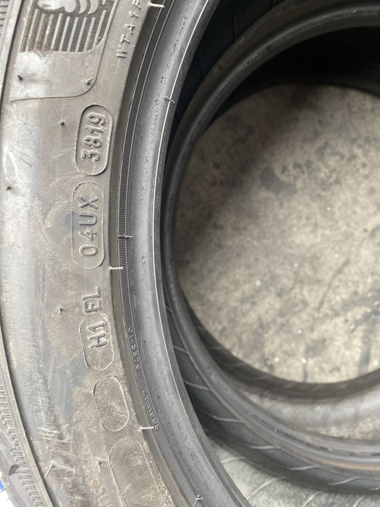 235/45/18 Michelin M+S