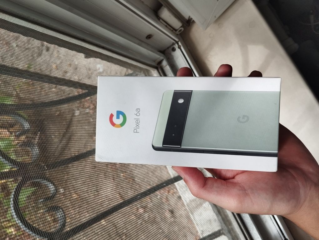 Смартфон Google pixel 6a