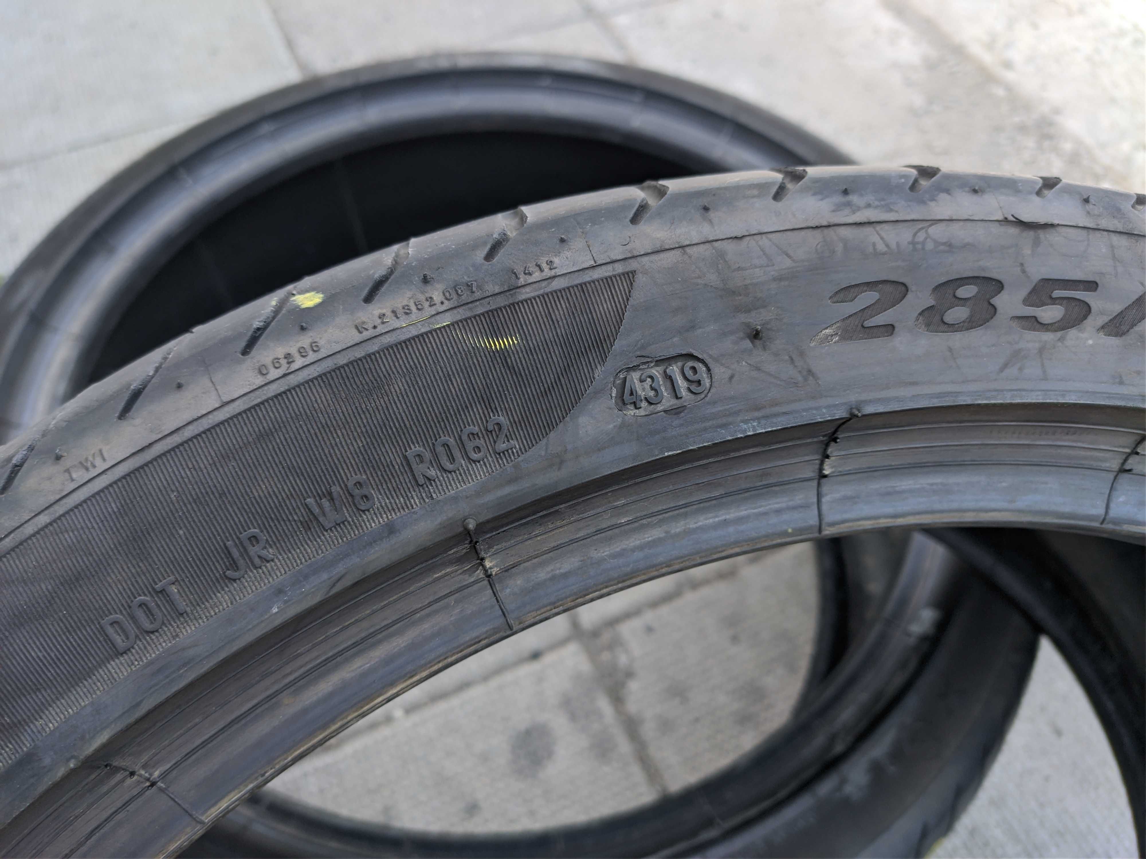 2бр Летни Гуми 285 35 21 - Pirelli Runflat - BMW