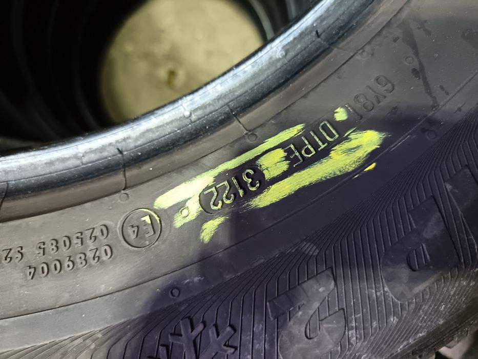 Anvelope MS iarna 235 65 17 semperit 2022 5-5.5mm