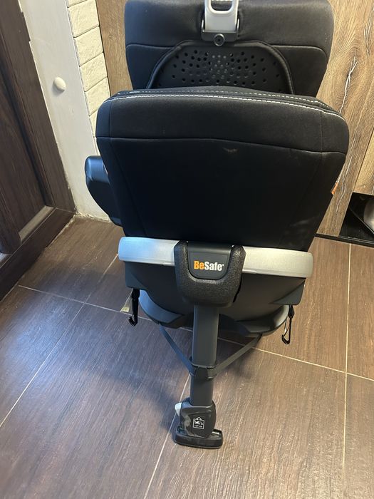 Столче за кола BeSafe Stretch B