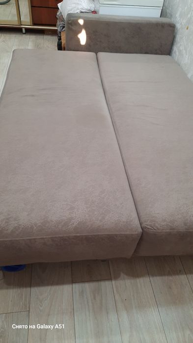 Продам диван в хорошем состоянии