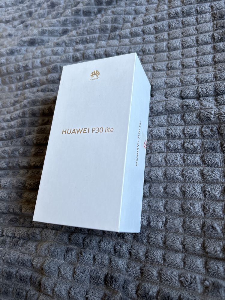 Huawei P30 Lite.