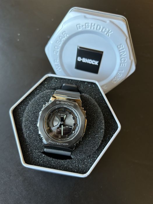 Casio g-shock gm-2100