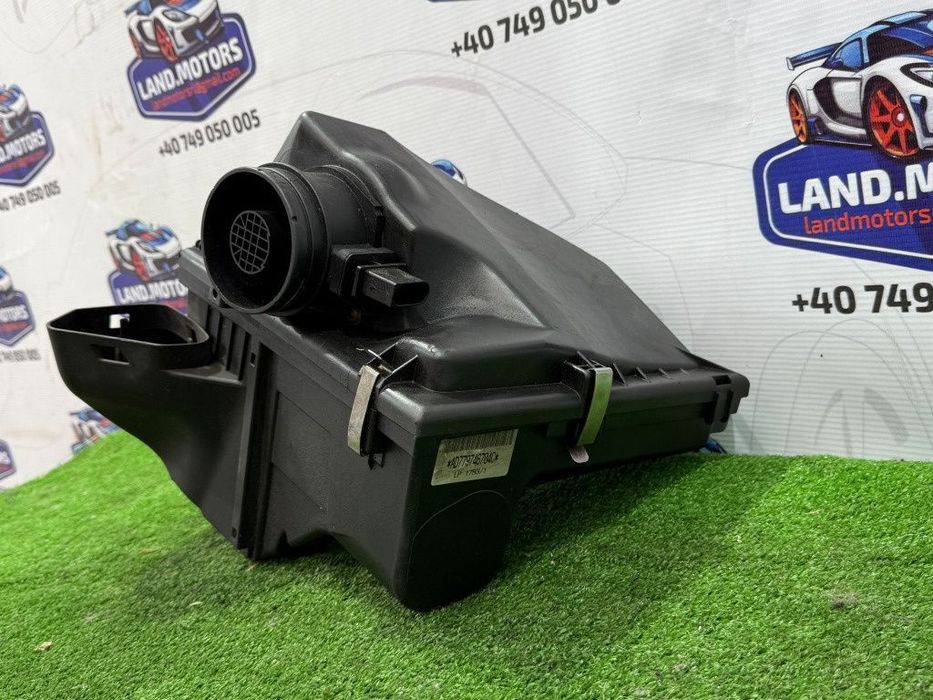 Carcasa filtru aer 2010 bmw 116d seria 1 e87 lci 2.0 diesel cod oem 13717797460 2004-2013