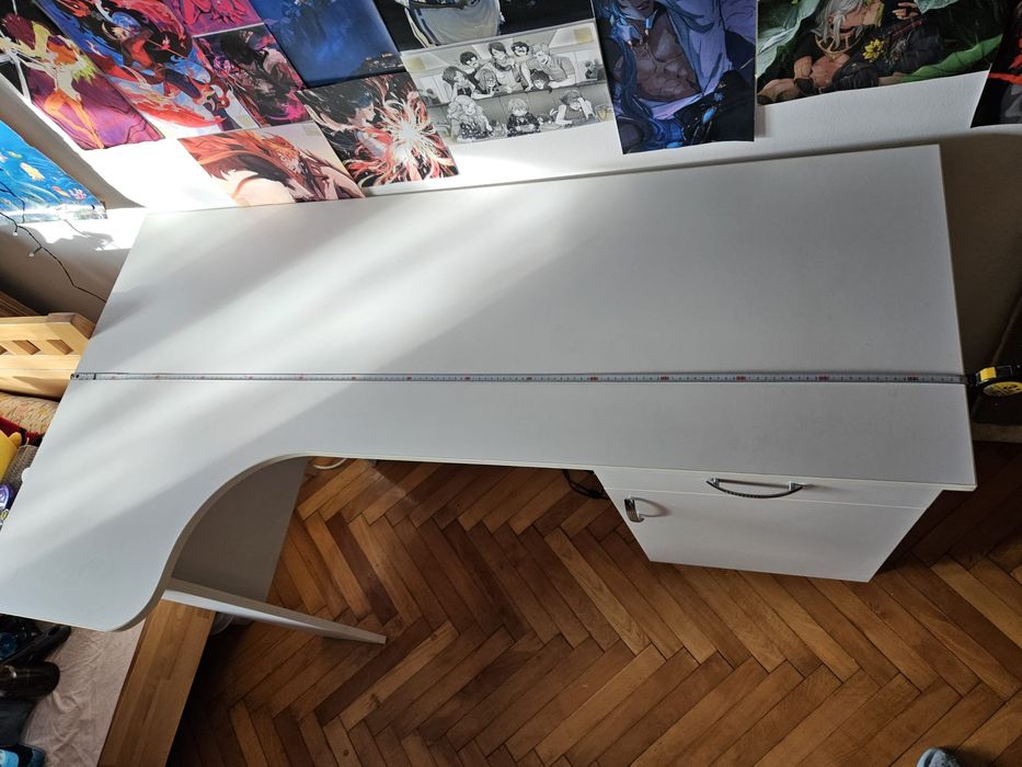 Vand birou alb de colt