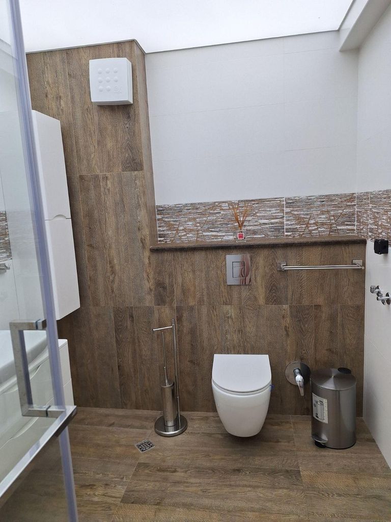 Дава се под наем Тристаен апартамент в Стара Загора, ОРБ - 110 кв.м за 700 € - Снимка #7