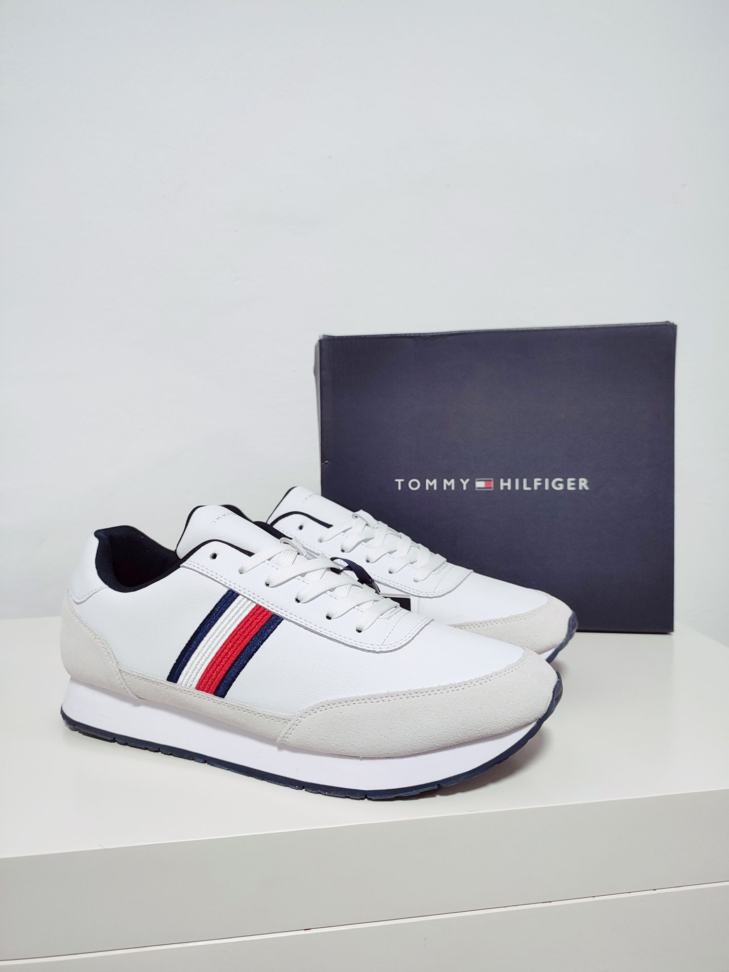 Tommy Hilfiger Piele