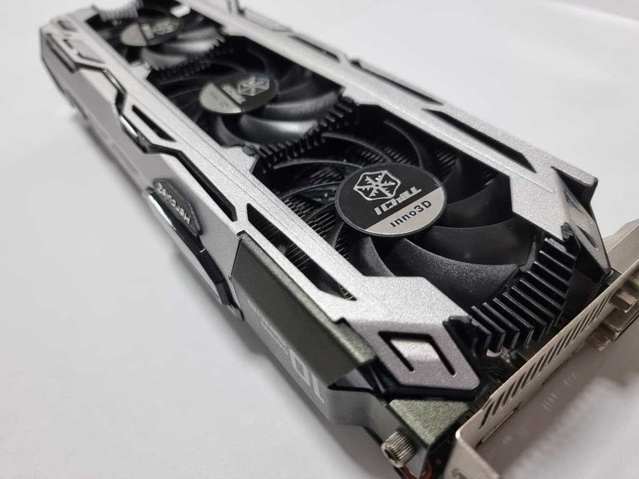 Hercules GTX-1060 6GB RGB "Разогнанная с завода" в отличном состоянии.
