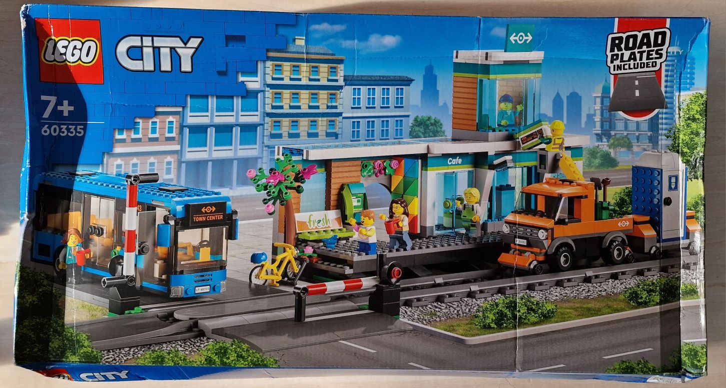 Vand LEGO City - Gara 60335, 907 piese Nou