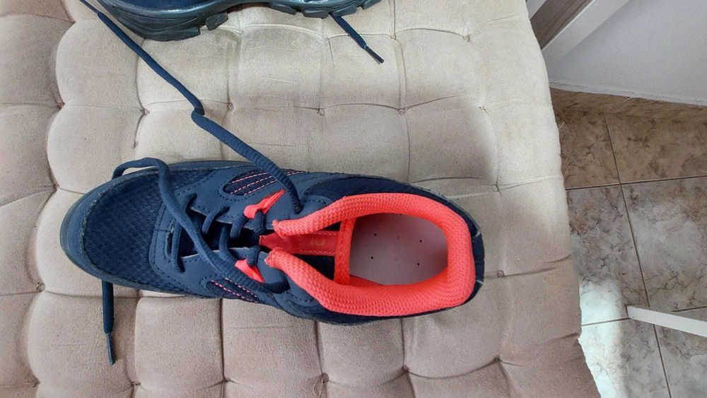 Incaltaminte fete, Decathlon, marime 35
