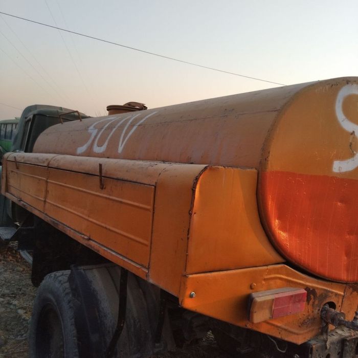 Zil vadavoz sotiladi.