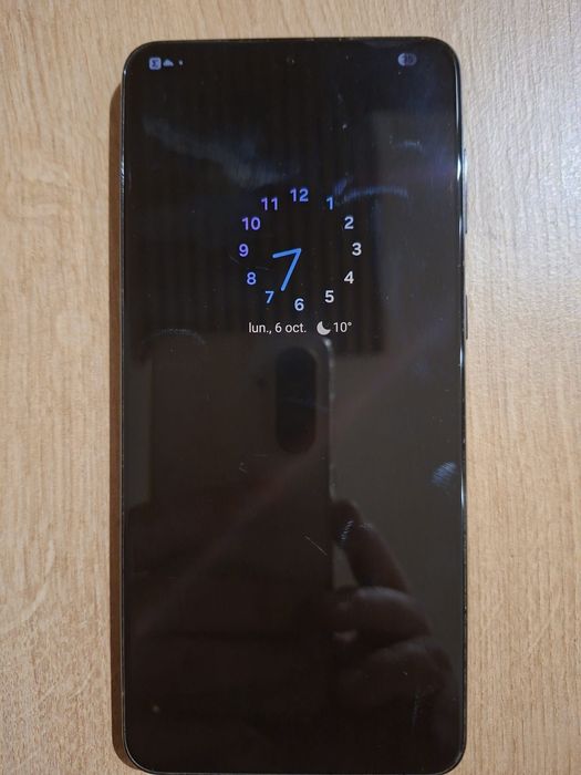 Vând Samsung Galaxy S21 Plus 5G