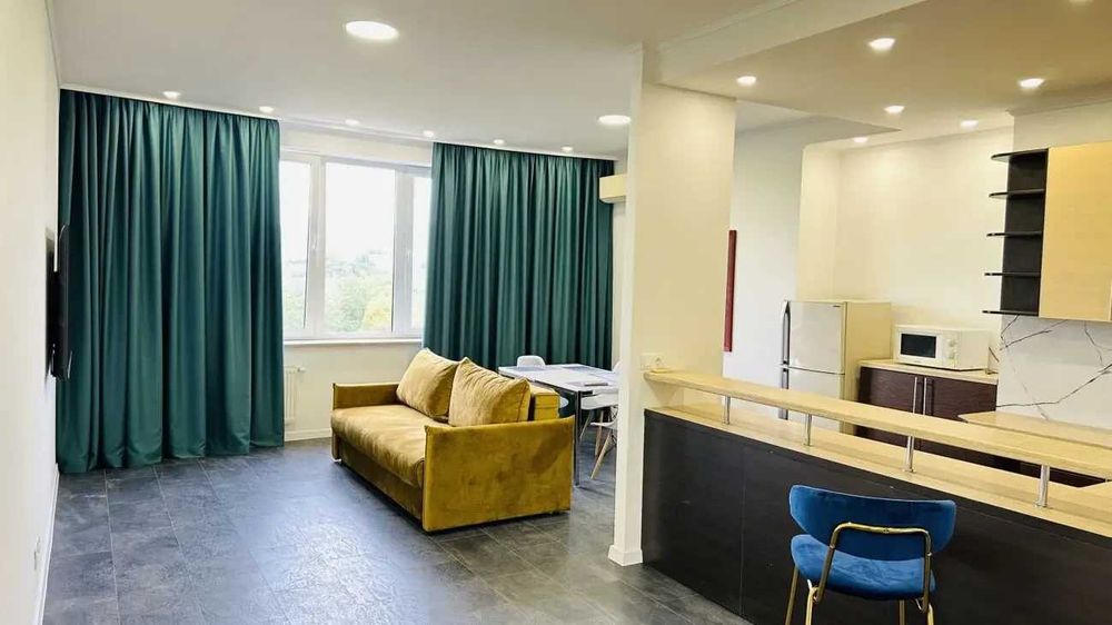 Двустаен имот в кв.Сухата река