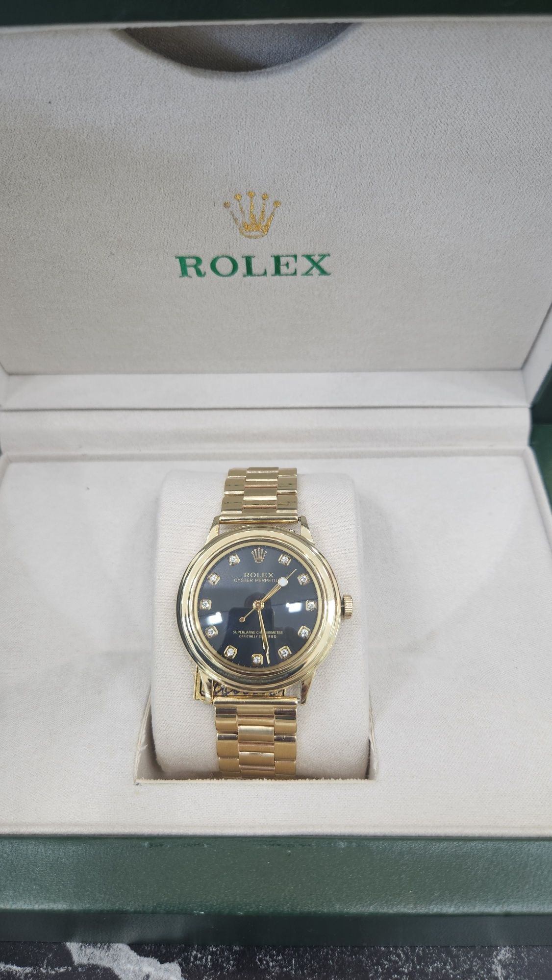 Золотые часы Rolex