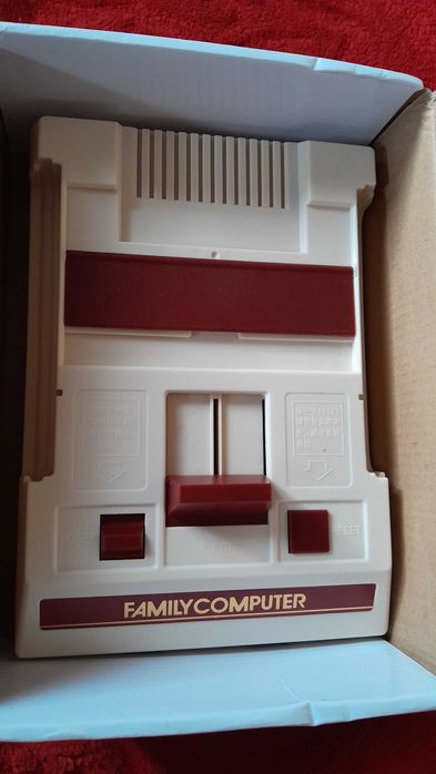 vand consola joc pe televizor nes / fc compact