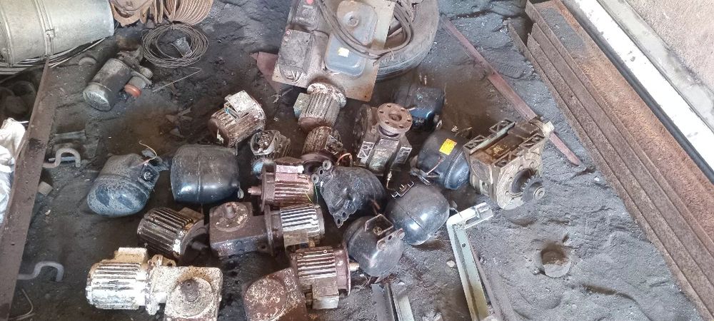 Электродвигатель редуктор компрессор