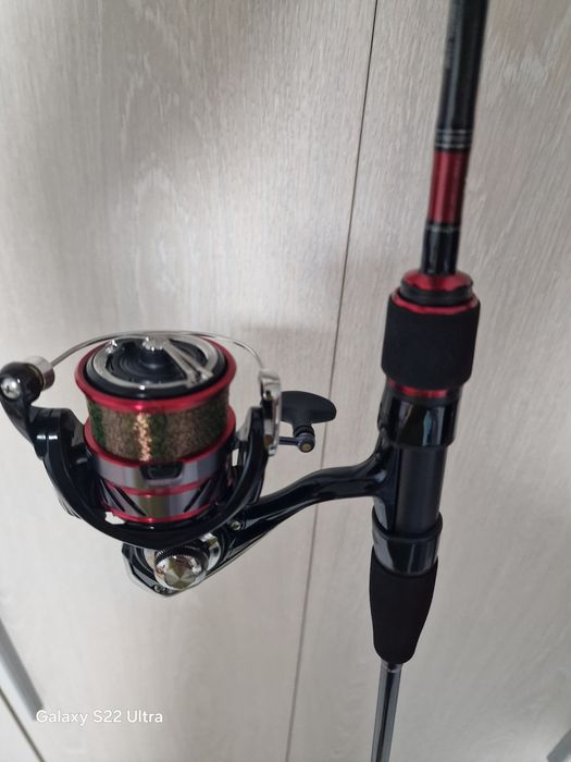 Lanseta spinning Daiwa ninja 2,14m +mulineta