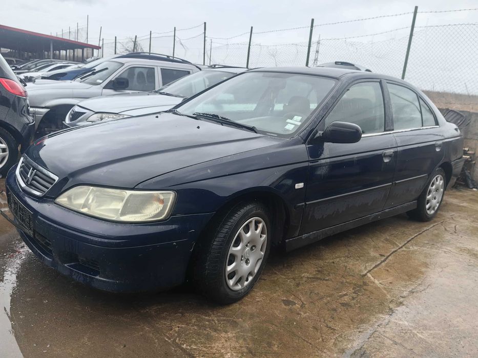 Хонда Акорд 2.0бензин 136кс 1999г.