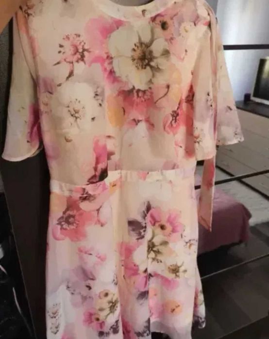 Нови дамски рокли Orsay и бодита Terranova. H&M