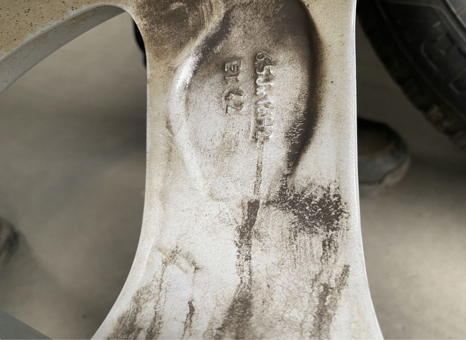 Jante aliaj R16 5x112 cu anvelope M+S 205 60 16