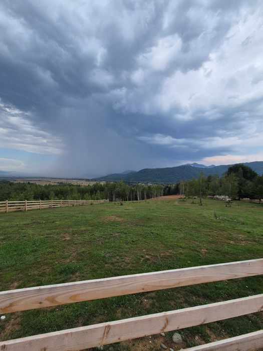 Teren  – Râșnov, Glăjărie – priveliște superbă