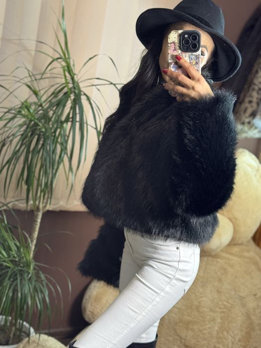 Палто в черно от висок клас еко косъм