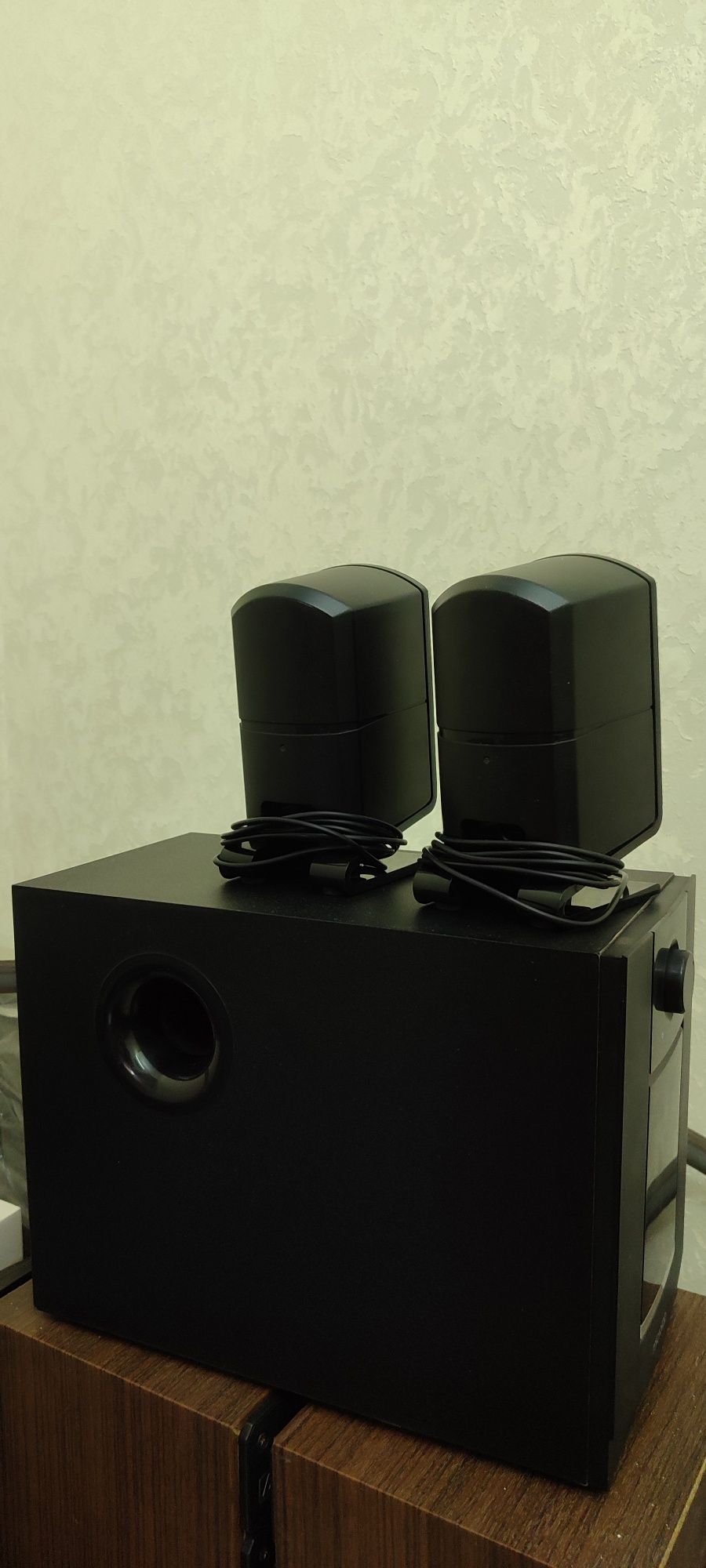 Сабвуфер Microlab M-800