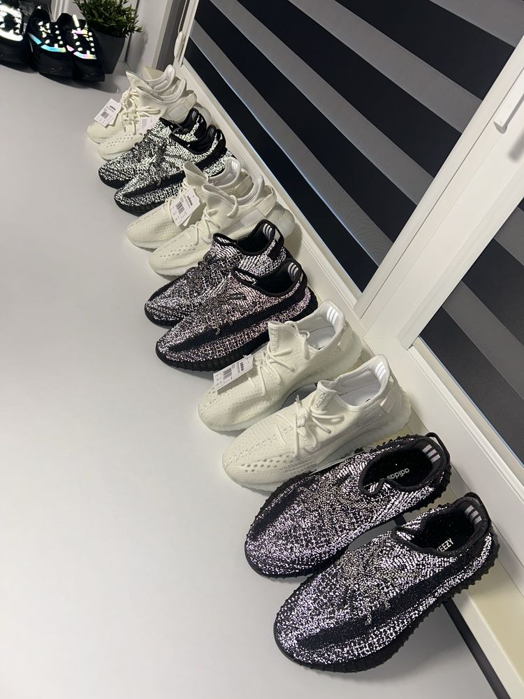 Yeezy Boost 350 V2 Black Reflective