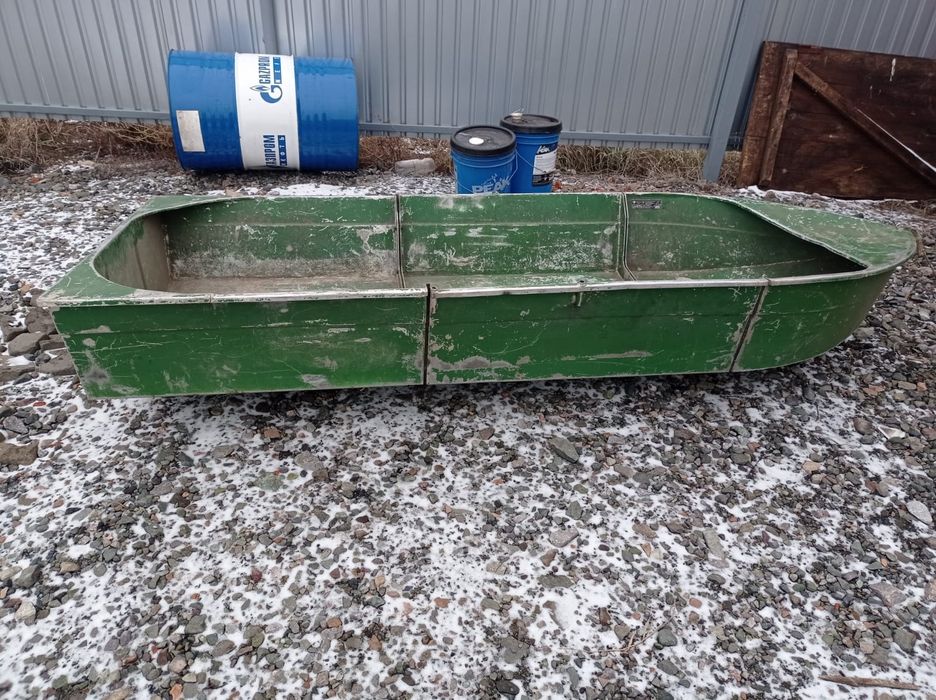 Лодка аллюминиевая