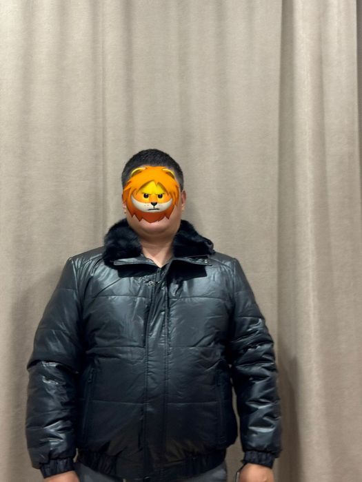 Продам зимный куртку