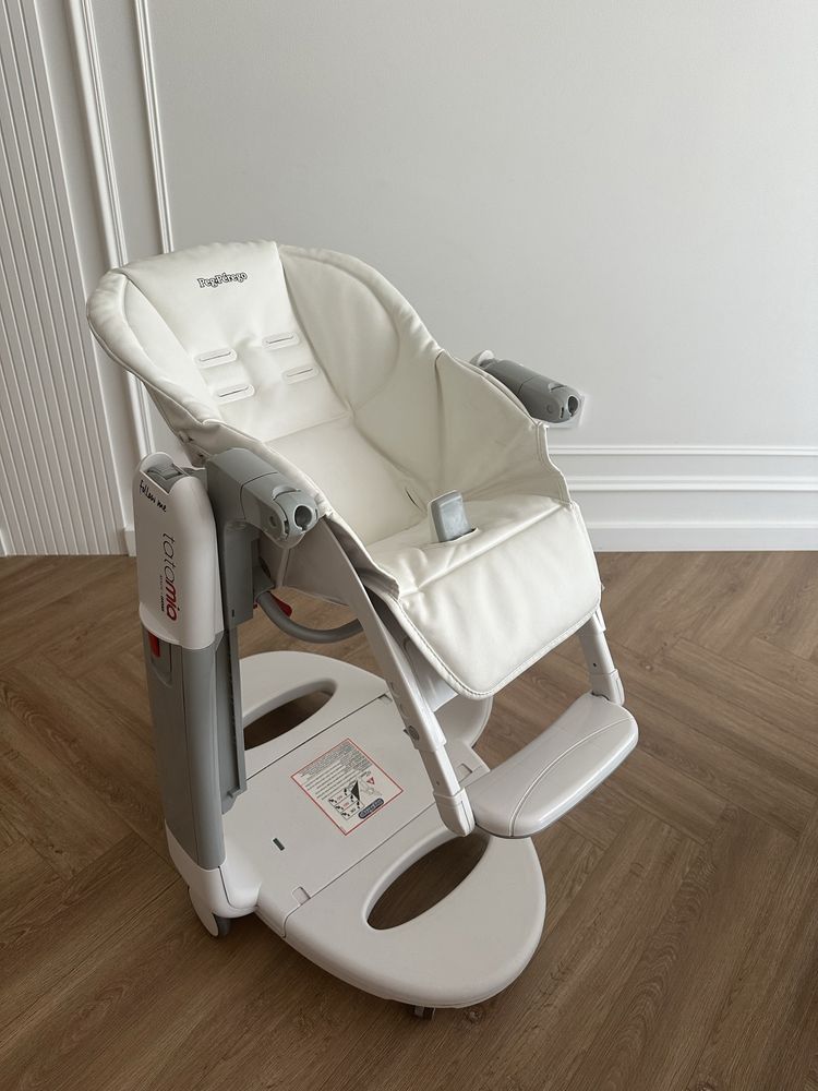 Стульчик для кормления Peg Perego tatamia follow me