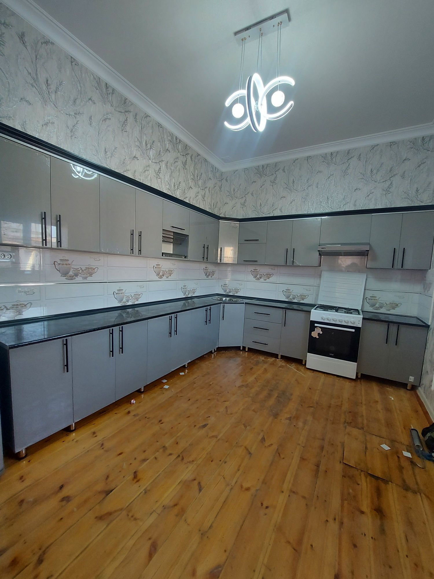 Oshxona mebel buyurtma qabul qilamiz sifat birinchi òrinda