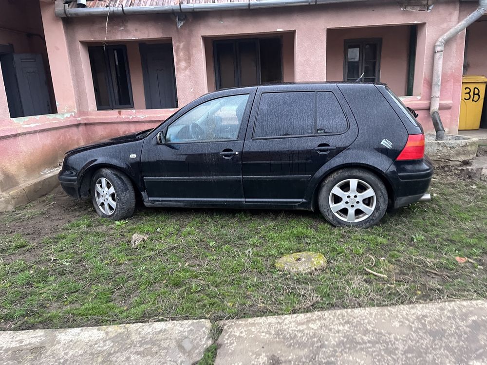 Piese golf 4 1,6 i 1,4 i  1,9 tdi