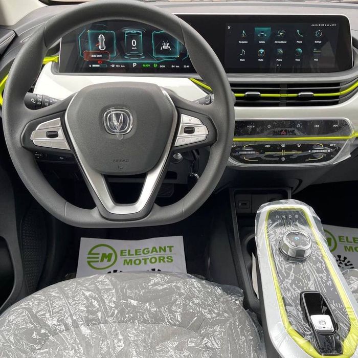 Changan ben ben Estar сотилади.