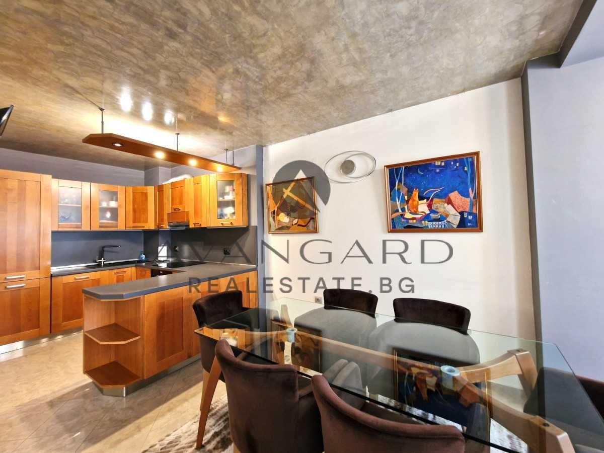 Продава се Тристаен апартамент в Пловдив, Тракия - 118 кв.м за 1864 €/кв.м - Снимка #4