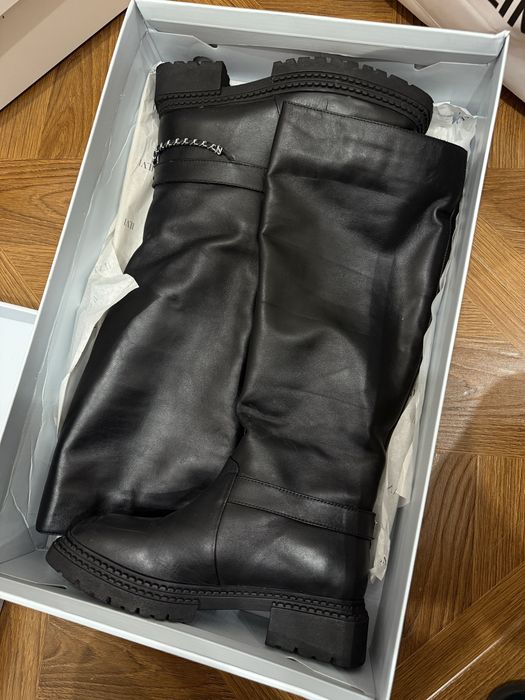 Продам зимние ботфорты