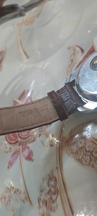 Tissot sotiladi mexanika