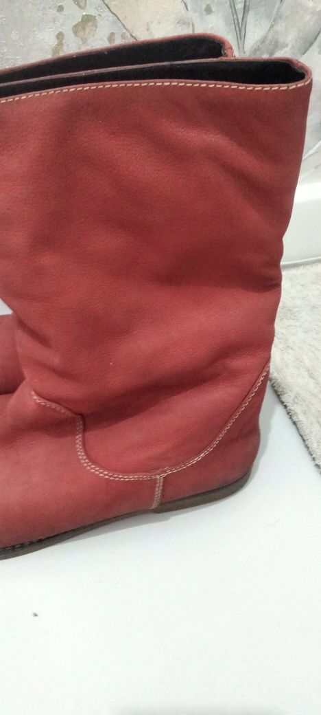 Продам сапоги. Б/у. В идеальном состоянии.